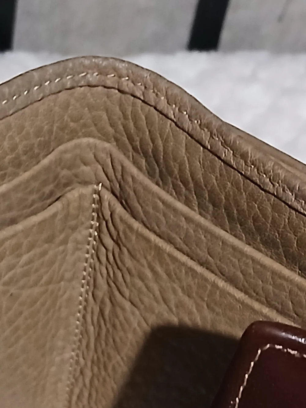 Womens Bi-Fold Leather Wallet in Tan and Brown